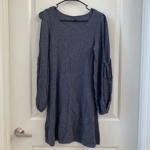 American eagle open arm keyhole sleeve dress